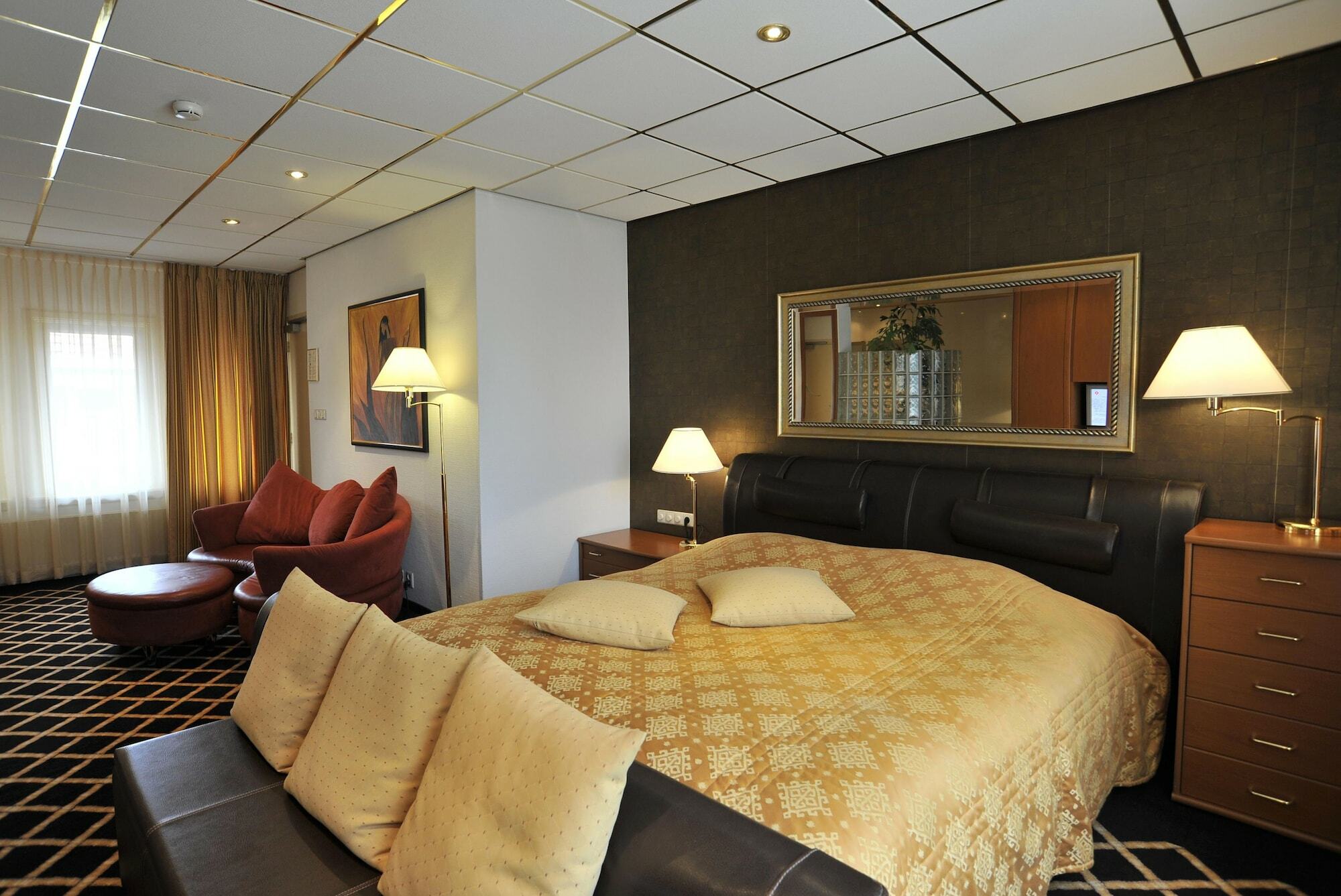City Hotel Bergen Op Zoom Exterior photo